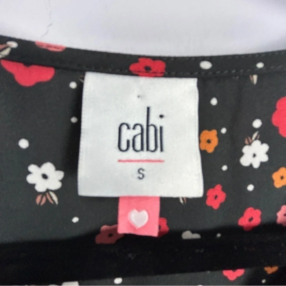 Cabi Floral Long Sleeves Striped Cuffs Button Down Blouse Small Black Red - Picture 6 of 13